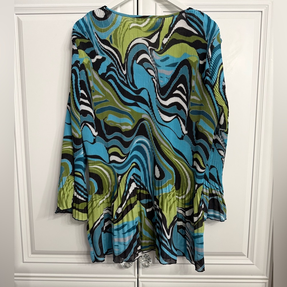 Vintage NICOLA Woman Size 3X Abstract Blue + Green Swirl Print Pleated Blouse - Picture 5 of 11